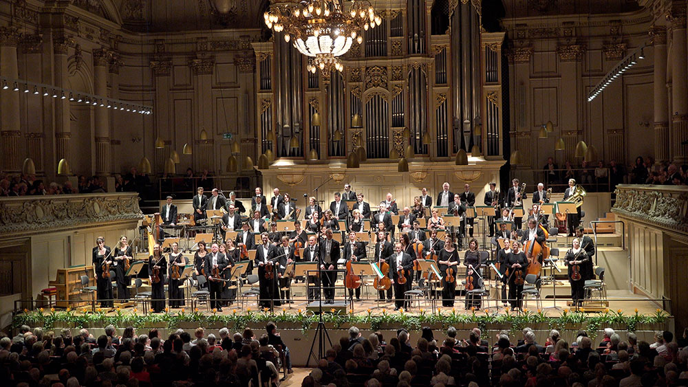 Orchester in Kirche